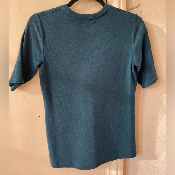 Vince Solid Crewneck Tee - Picture 3 of 5